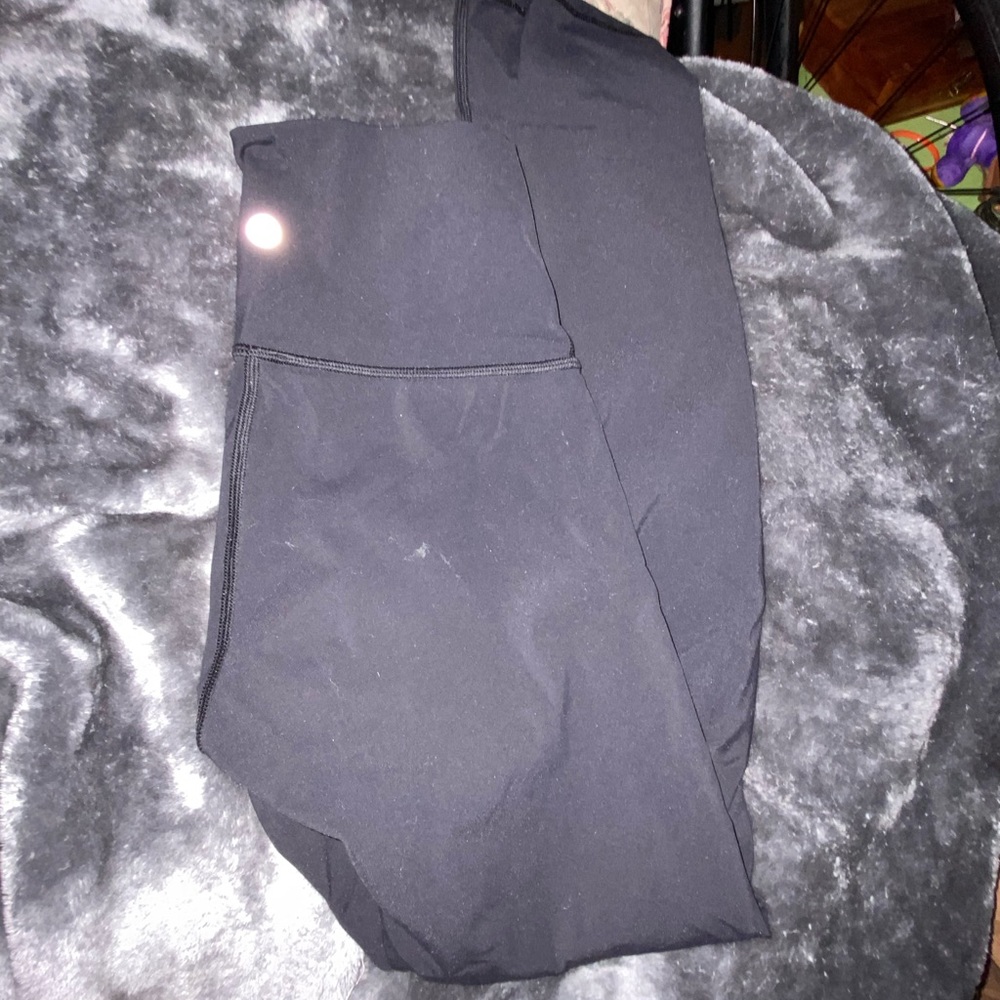 Lulu lemons leggings